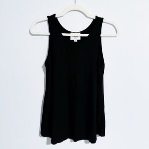 a-line Hawaii - Black Tank